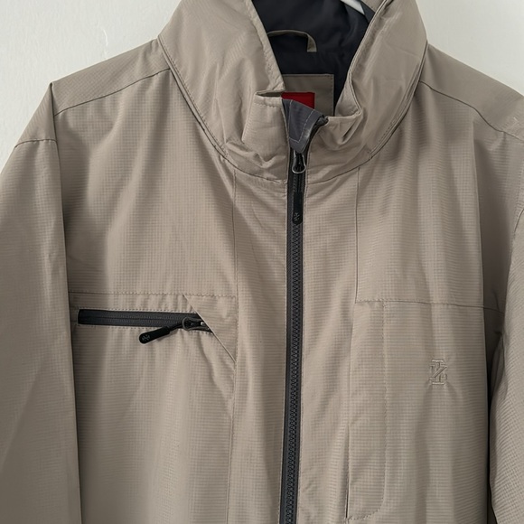 Izod men's XL size water/wind resistant jacket NWT - Picture 2 of 9